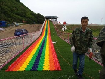 三明网红滑道项目